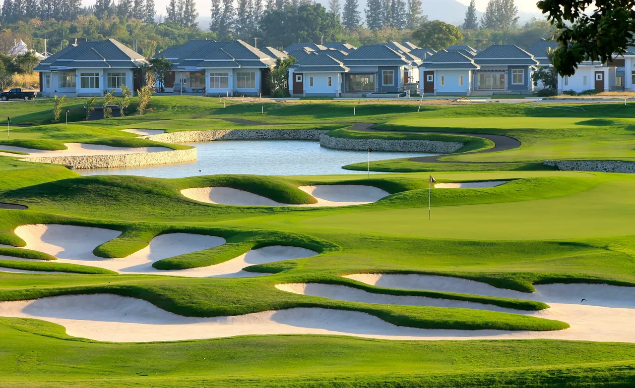 Black Mountain Golf Course