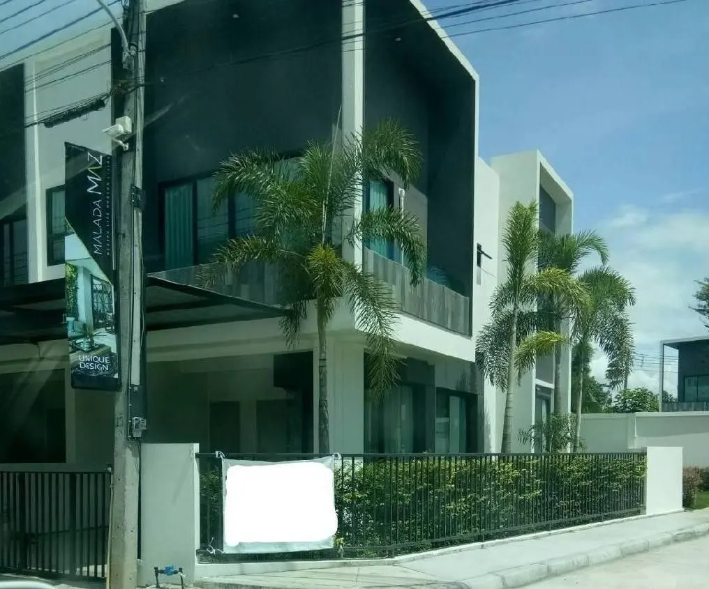 Townhouse · 3 室 · 3 卫 · 199 m²