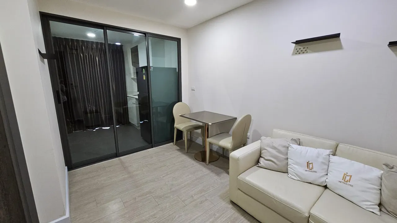 1 ห้องนอน · 1 ห้องน้ำ · 34 m²