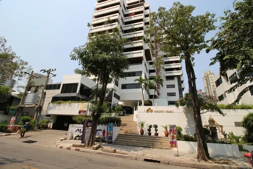 Sukhumvit House