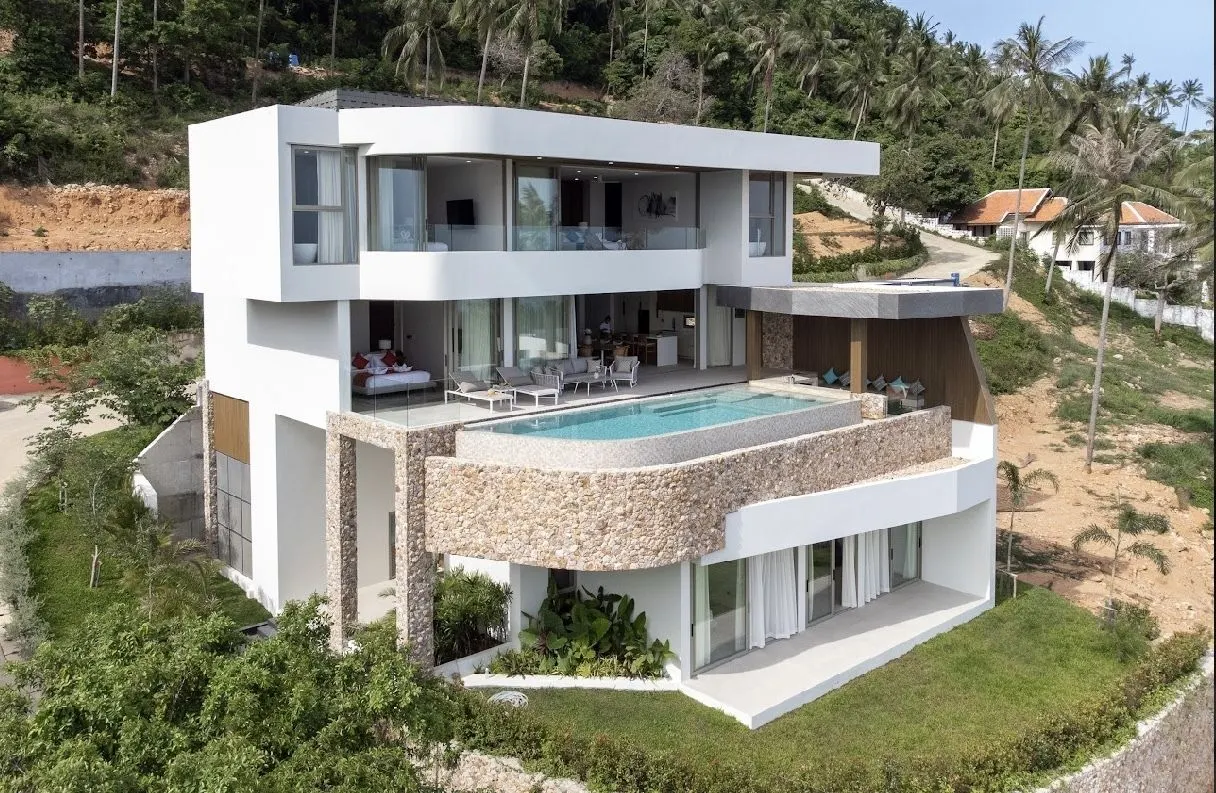 Villa · 4 bd · 5 ba · 416 m²