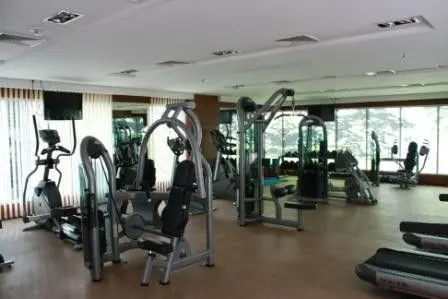 Condo · 1 bd · 1 ba · 77 m²