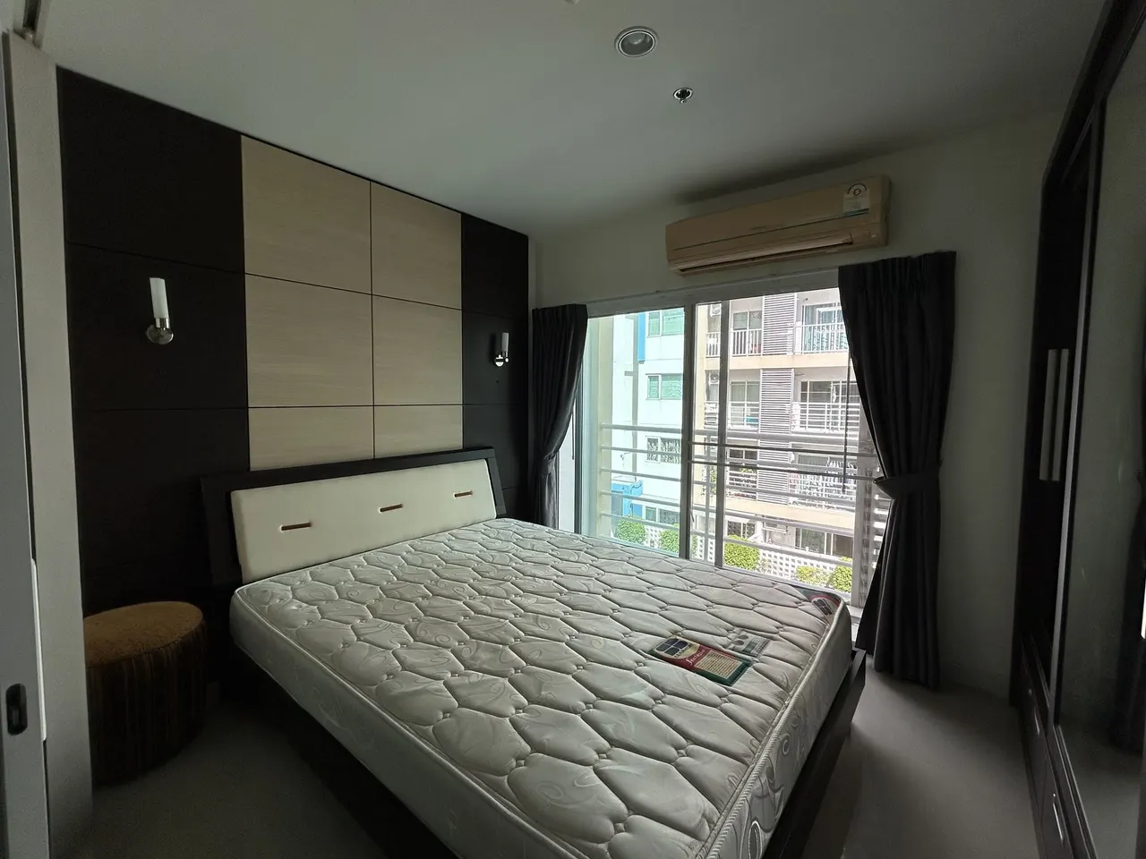 1 ba · 30 m²