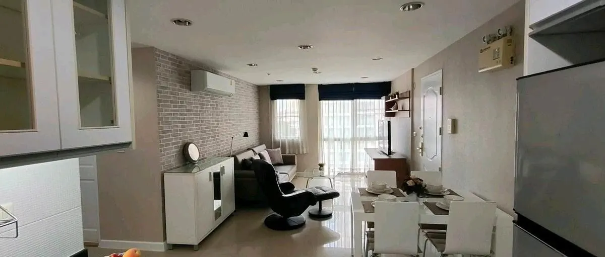 Condo · 2 ห้องนอน · 2 ห้องน้ำ · 82 m²