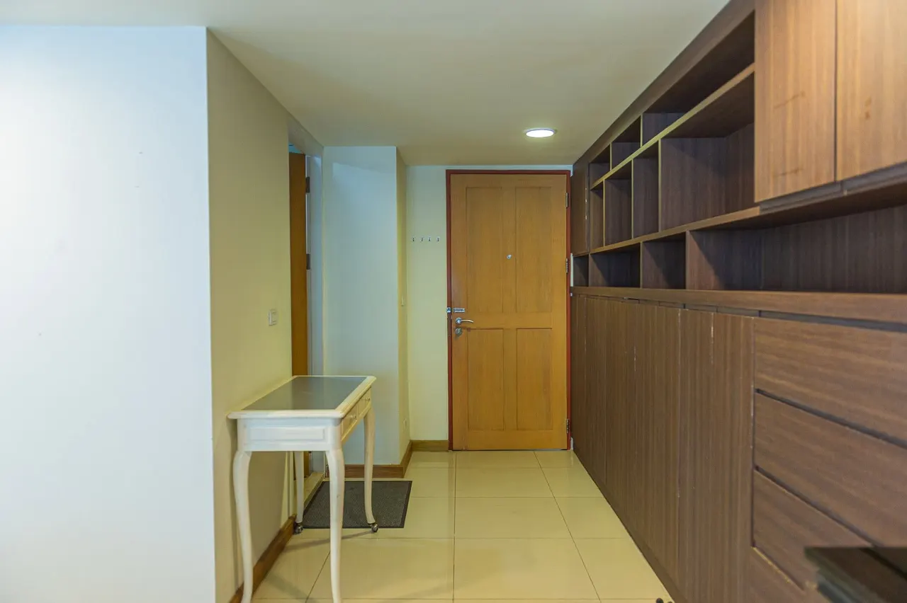Condo · 3 bd · 4 ba · 140 m²
