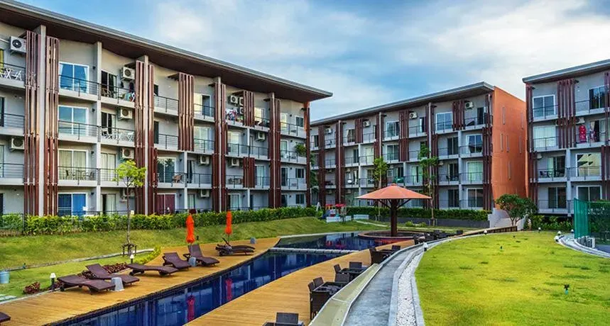 Replay Residence & Pool Villa