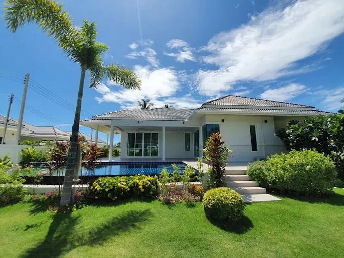 White Beach Villas