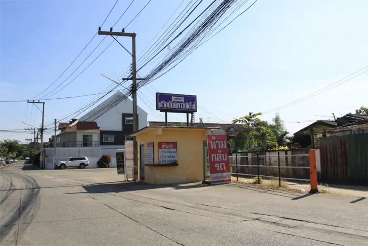 Moo Baan Srianan Town House