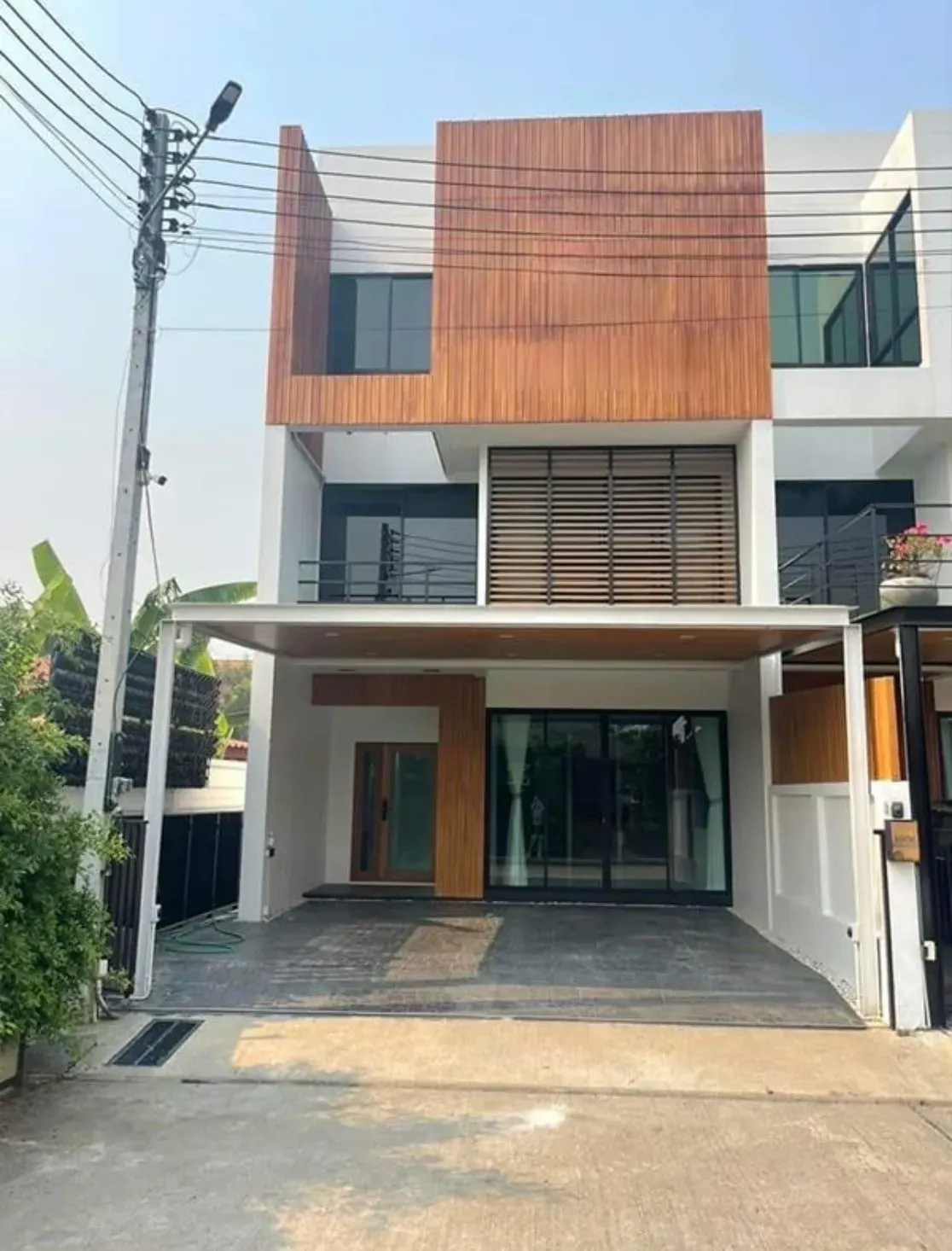 3 ch. · 3 sdb · 185 m²