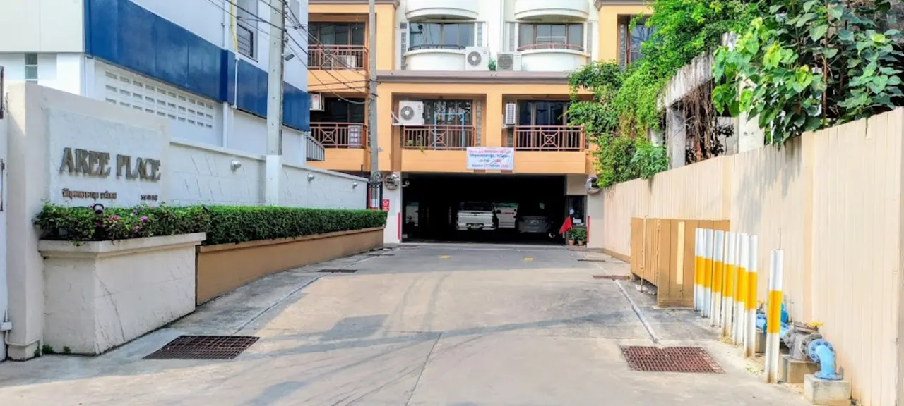 Aree Place Sukhumvit 26