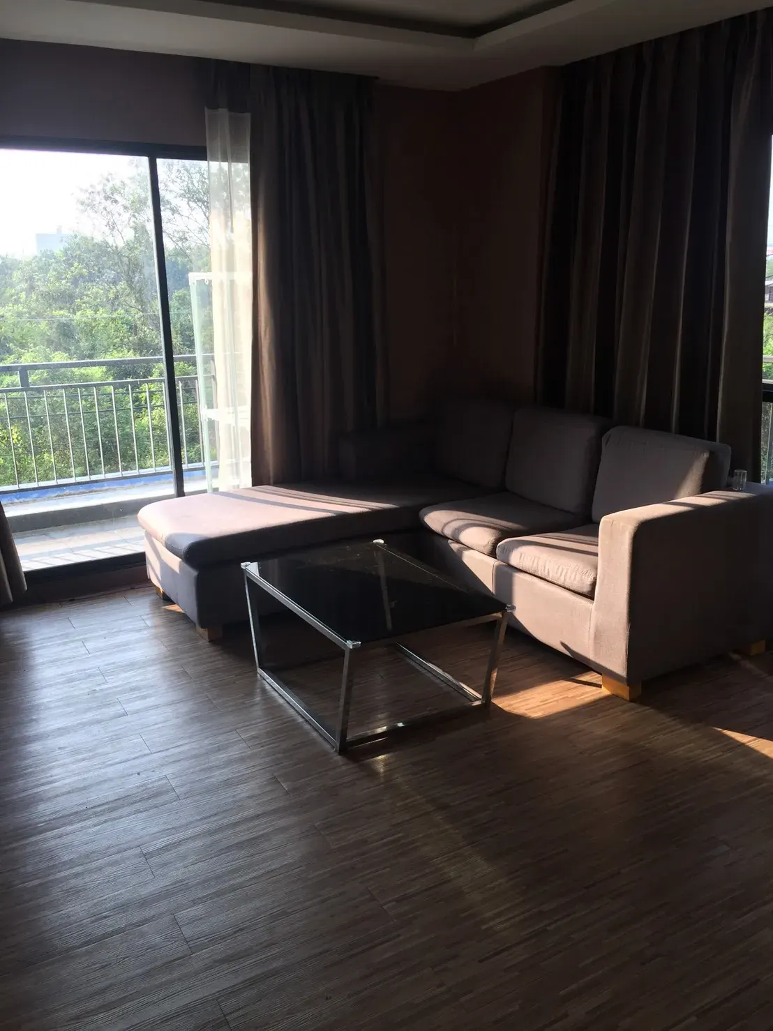 Condo · 1 bd · 1 ba · 51 m²