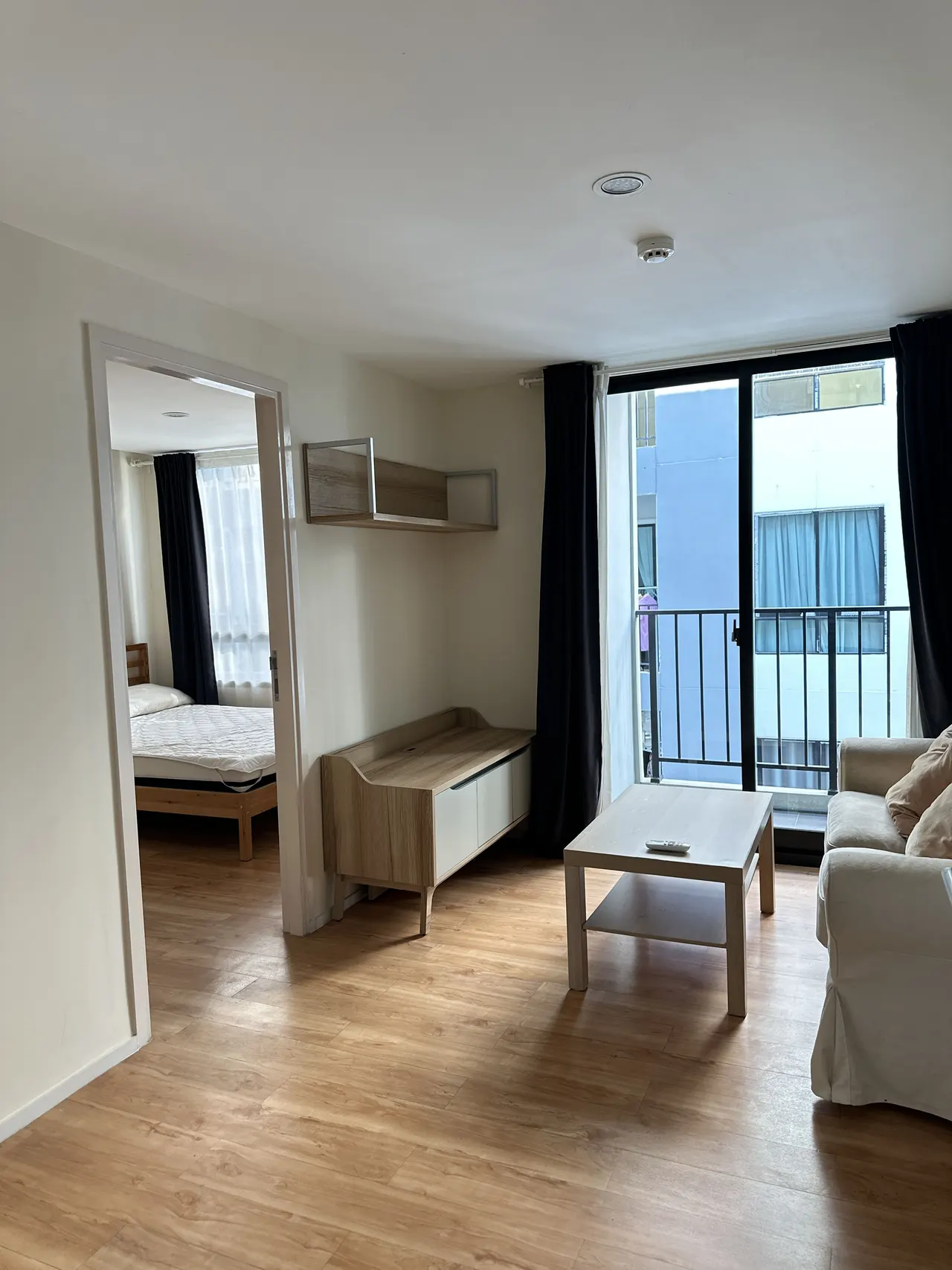Condo · 1 室 · 1 卫 · 28 m²