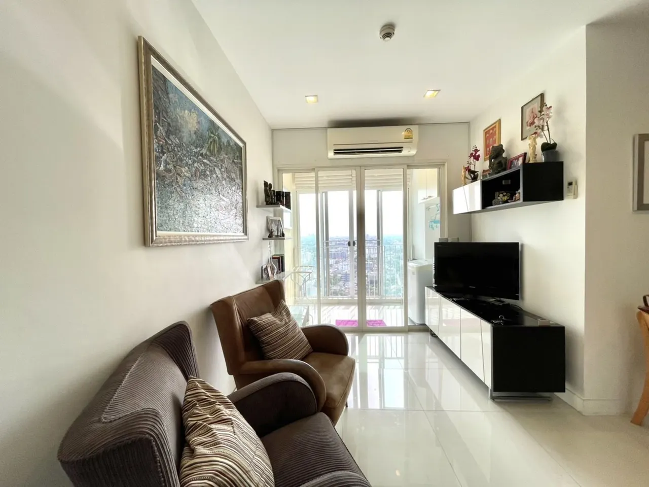 Condo · 2 室 · 1 卫 · 47 m²