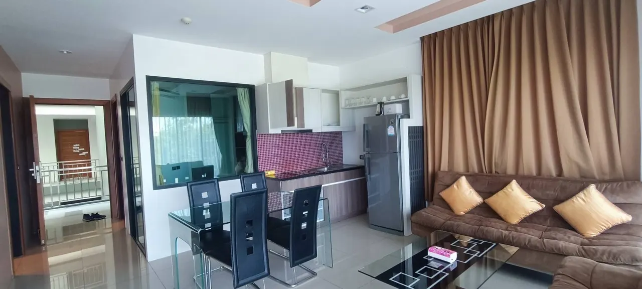 Condo · 2 ห้องนอน · 2 ห้องน้ำ · 92 m²