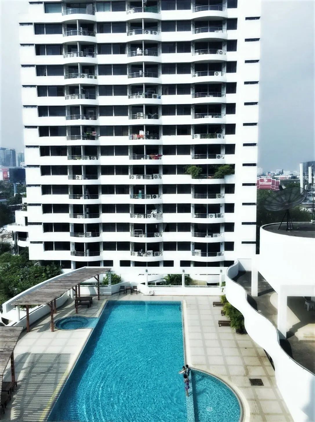 Supalai Place