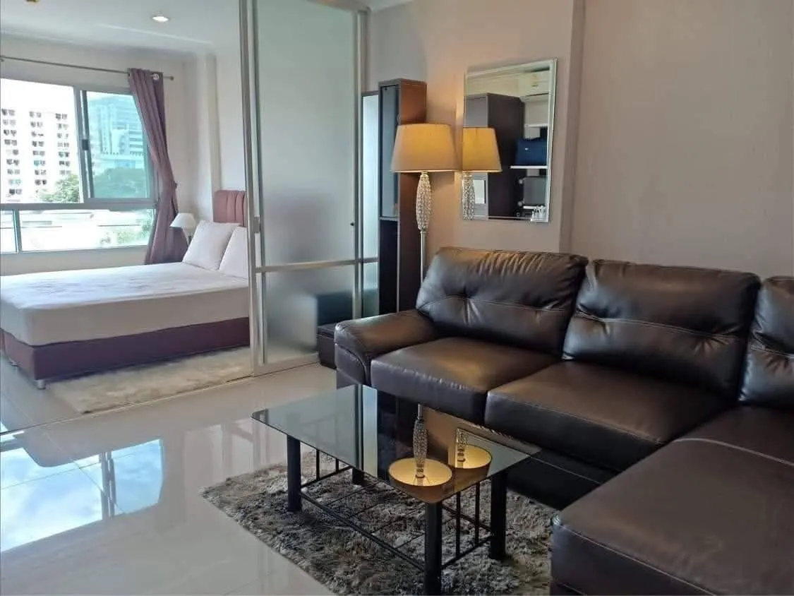 Condo · 1 bd · 1 ba · 33 m²