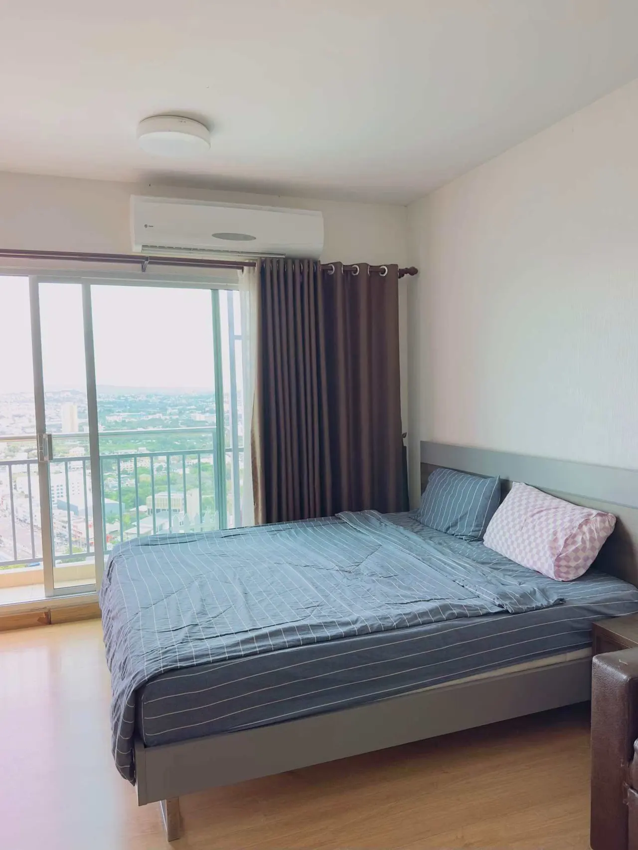 Condo · 1 ba · 32 m²