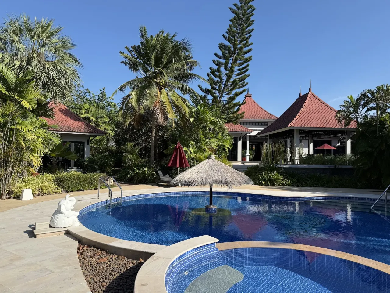 Villa · 6 bd · 5 ba · 440 m²