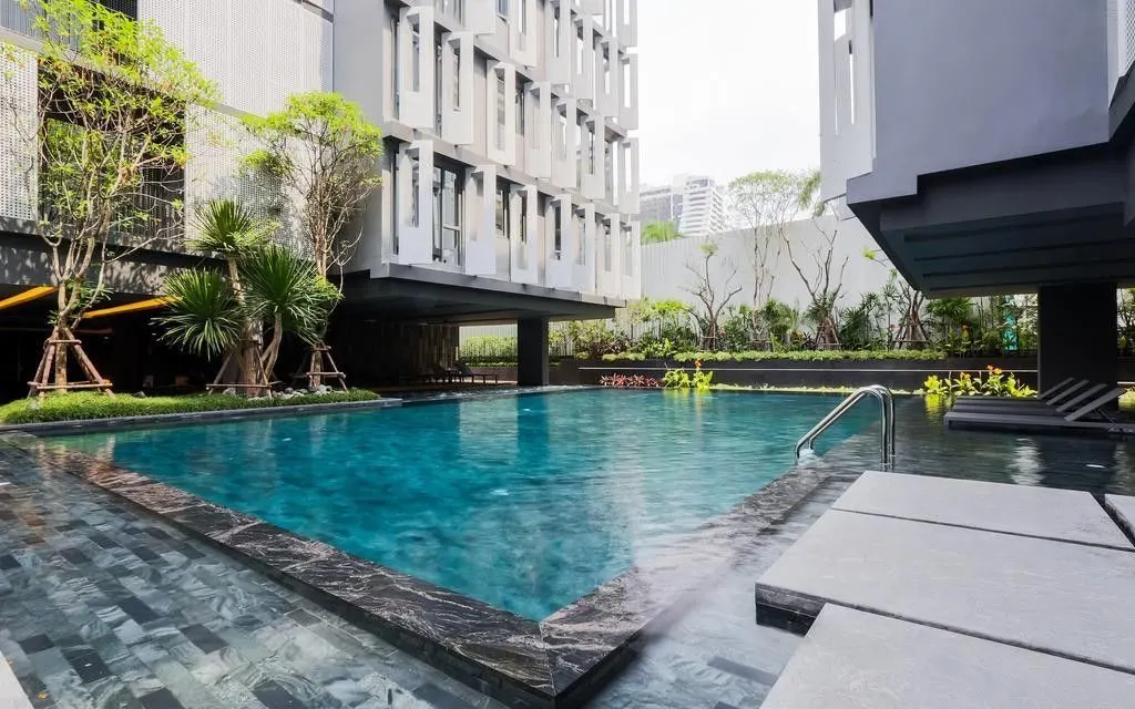 Condo · 1 сп. · 1 ванн. · 49 m²