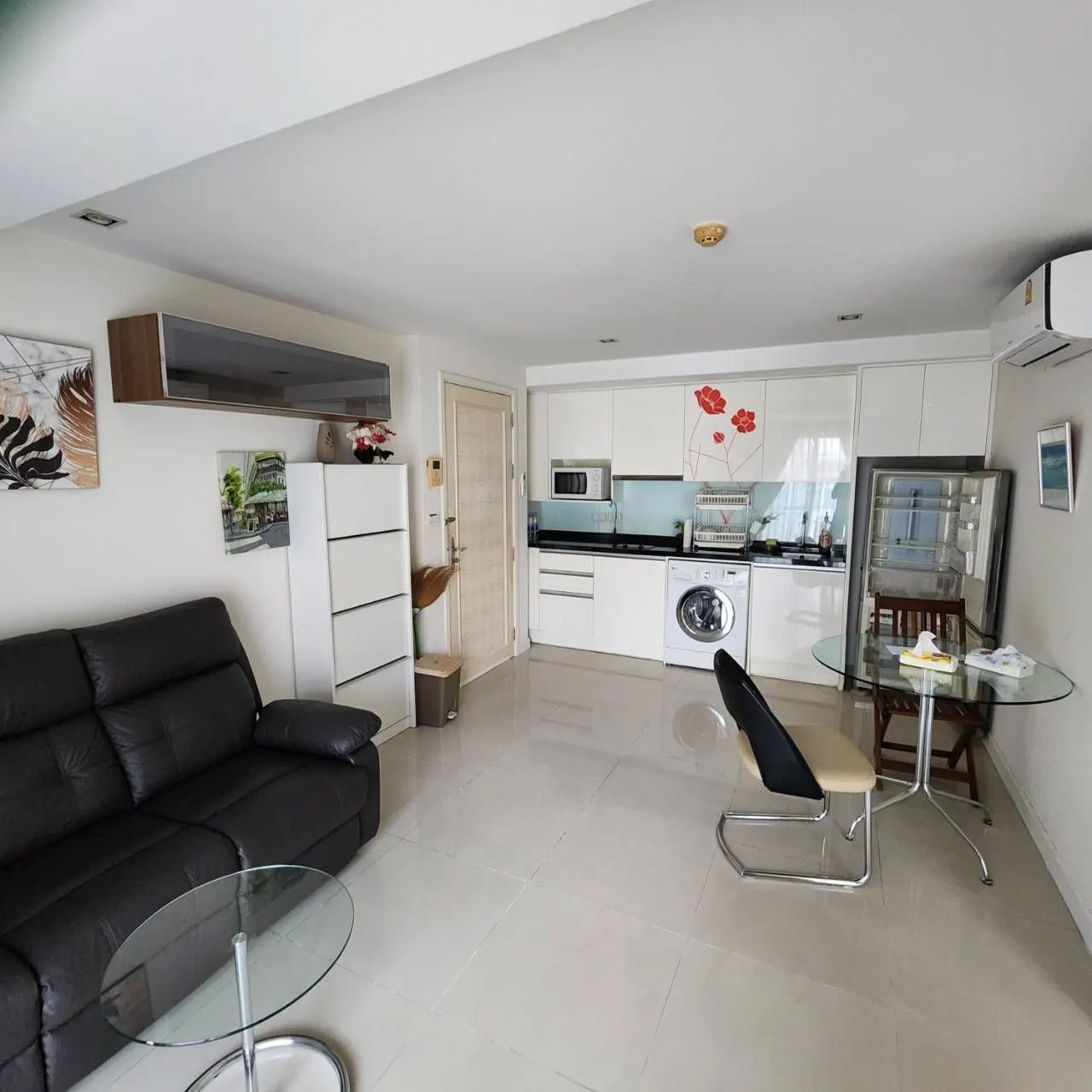 Condo · 1 室 · 1 卫 · 40 m²