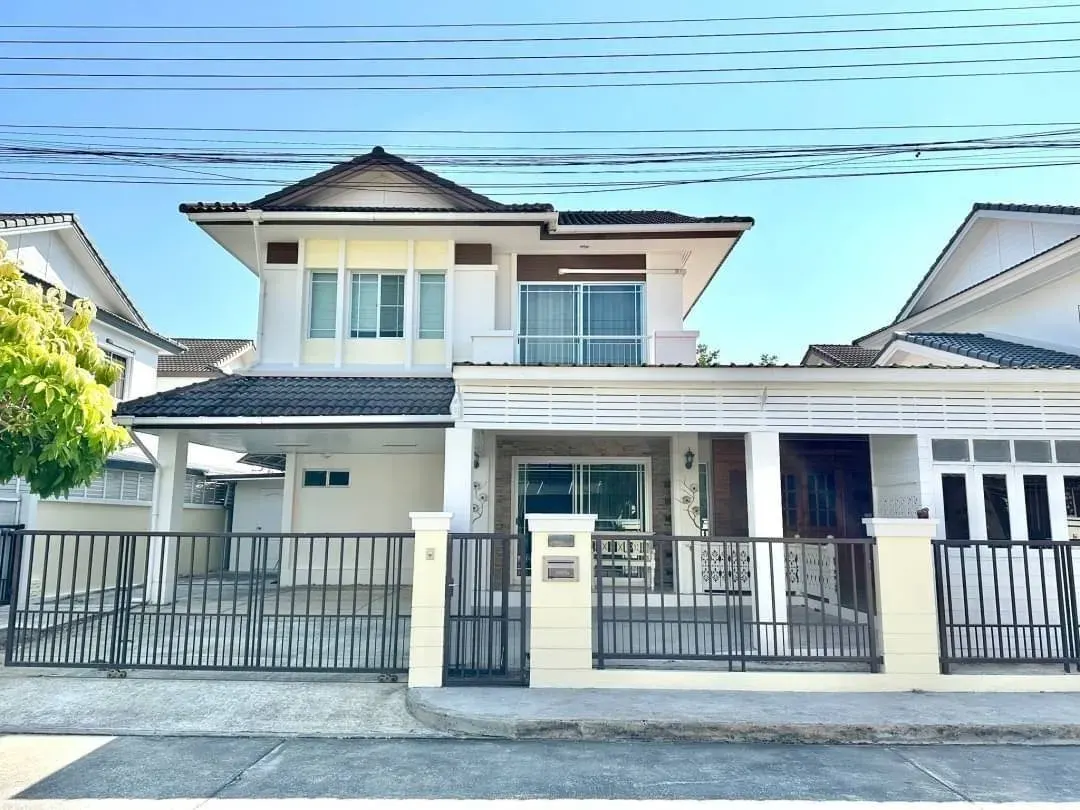 House · 3 ch. · 4 sdb · 235 m²