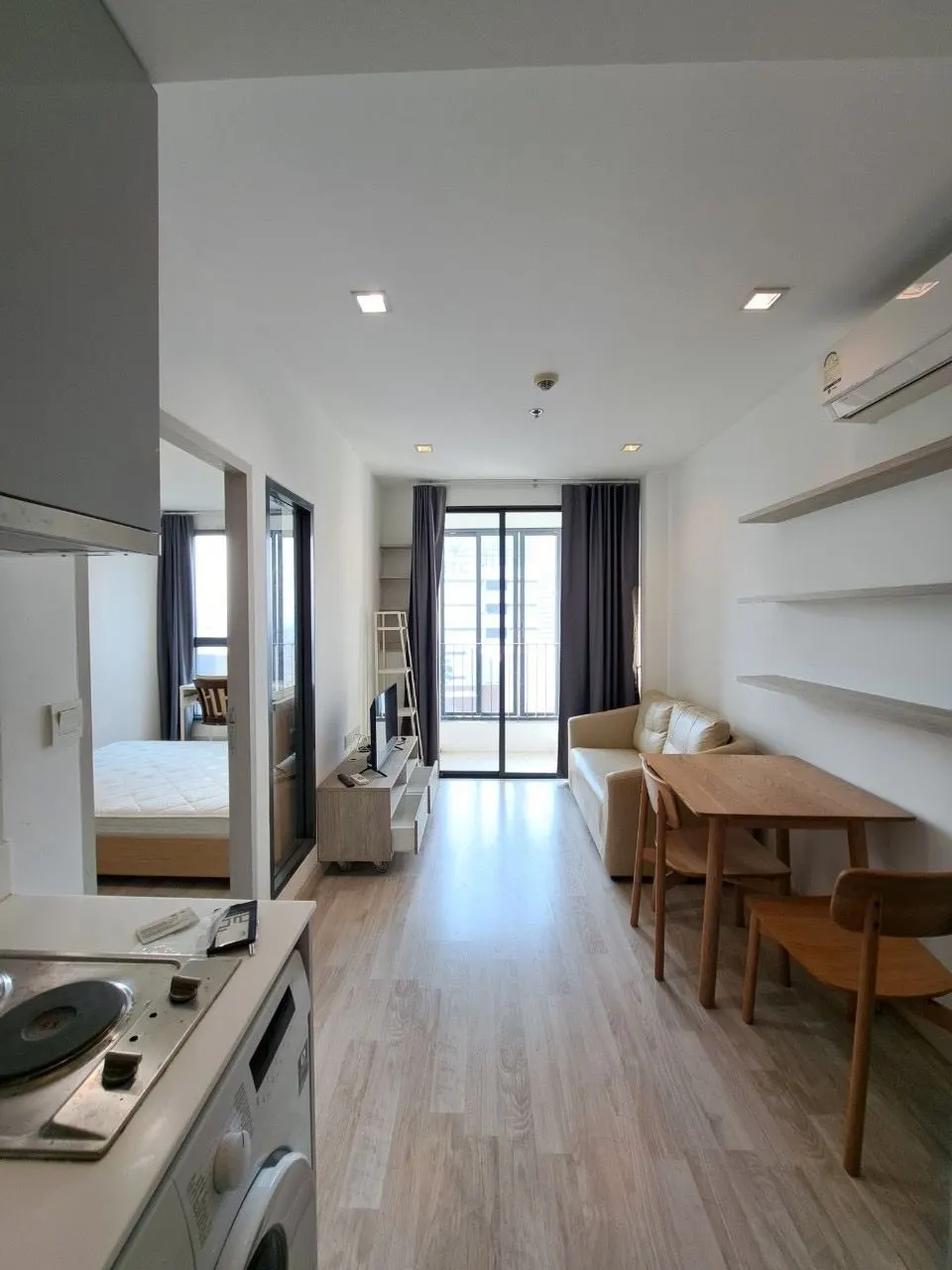 Condo · 1 bd · 1 ba · 31 m²