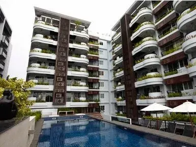 The Next Garden Suite