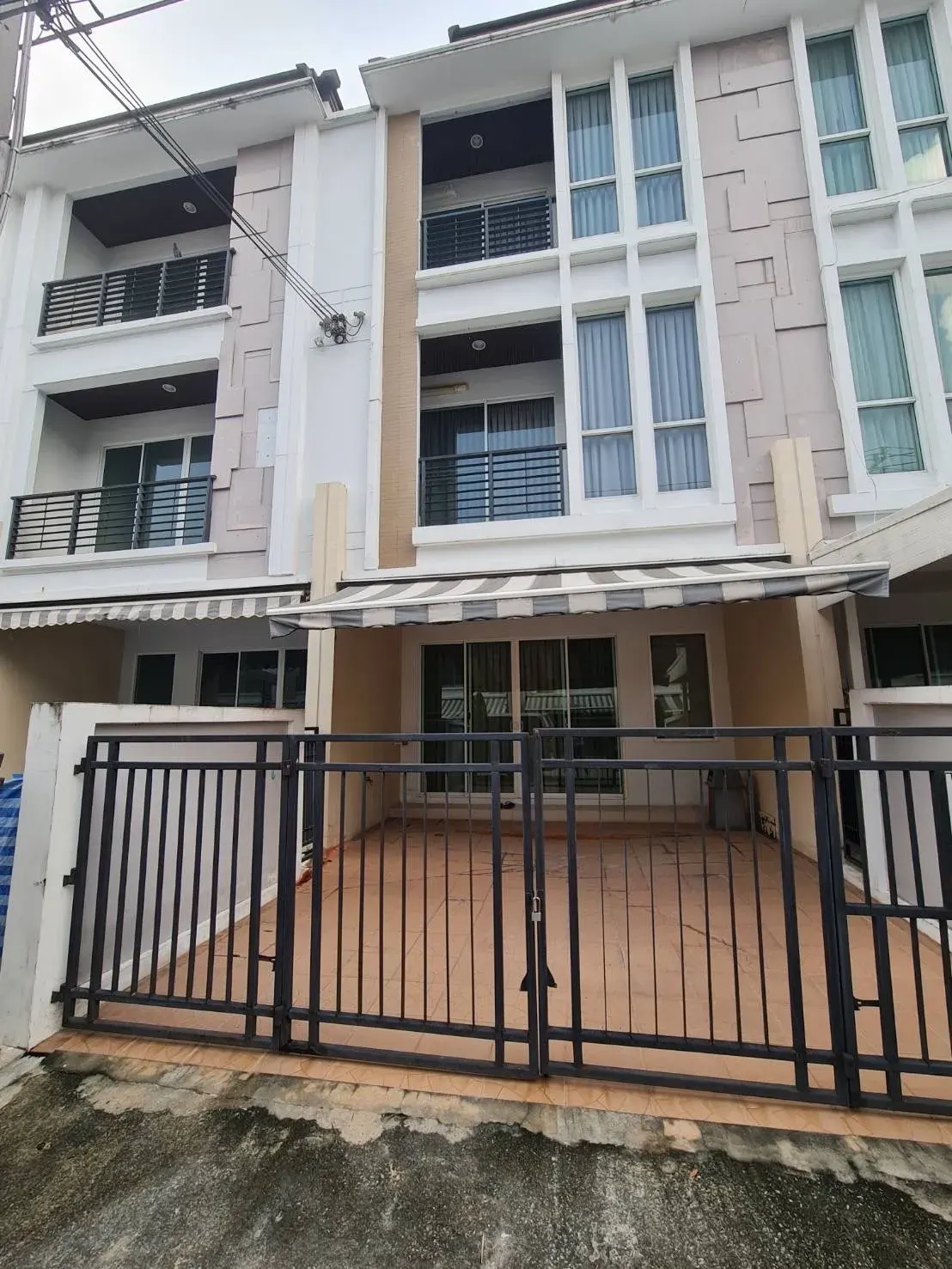 Townhouse · 3 ch. · 3 sdb · 188 m²