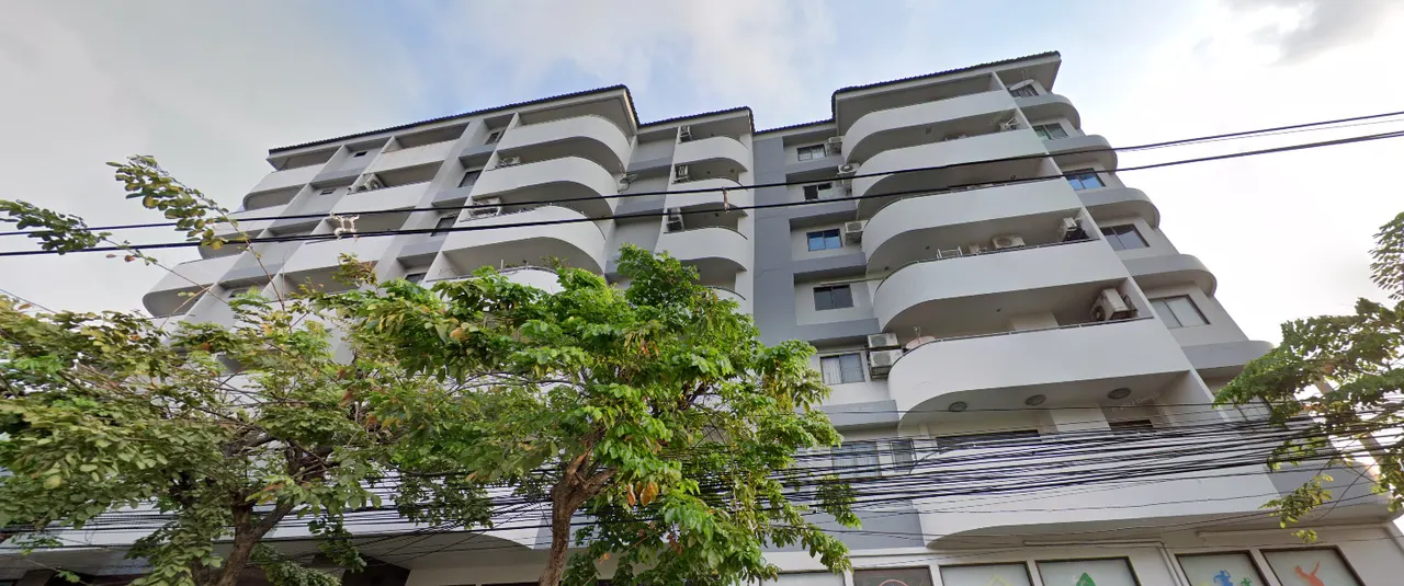 Phasuk Tower Condominium