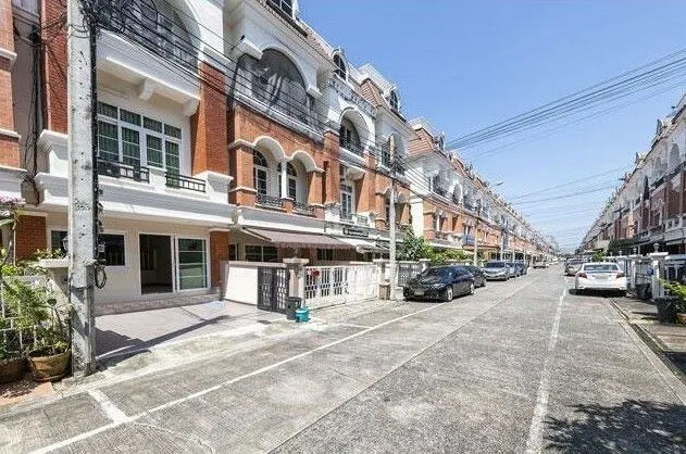 Casa City Ramkhamhaeng