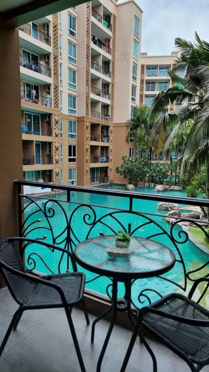 Condo · 1 室 · 1 卫 · 36 m²