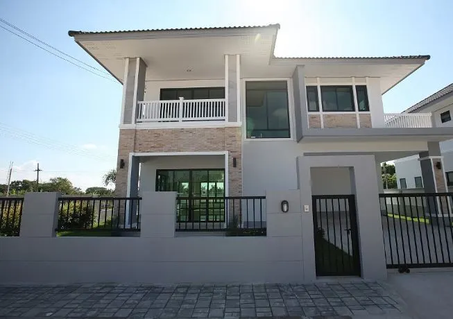 Sarisa Ville