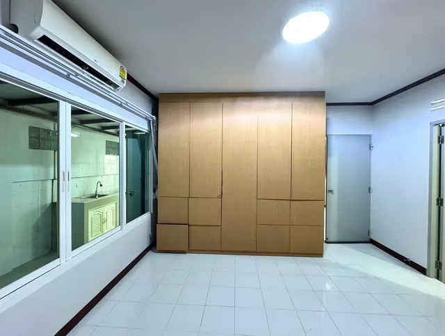 Unit