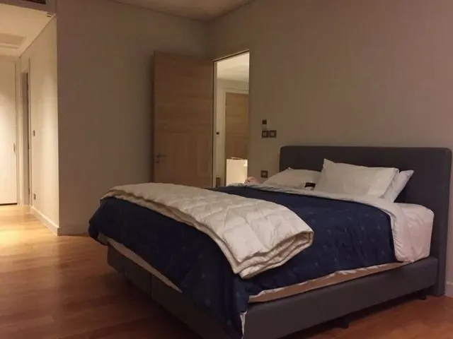 Unit