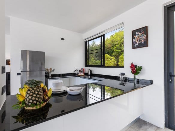 villa california kitchen koh samui
